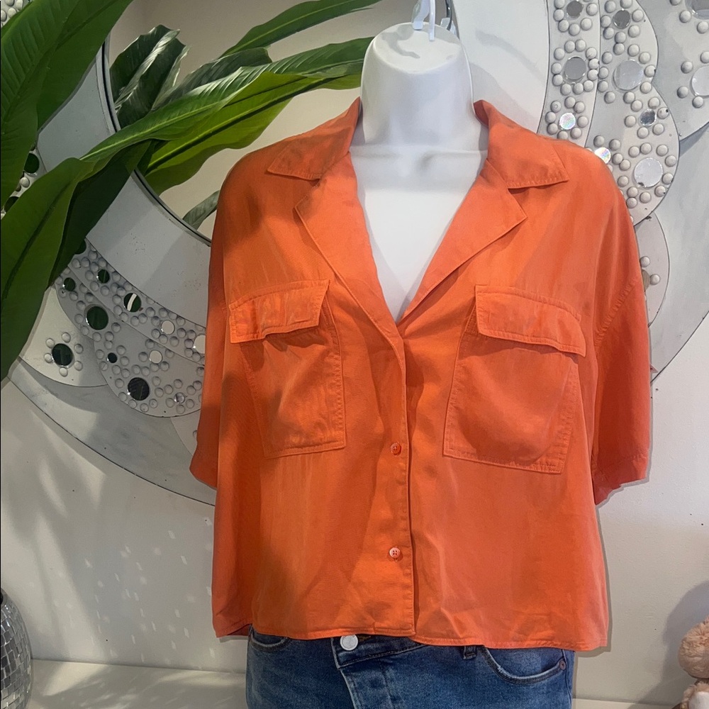 Babaton Women's Button-Up Top